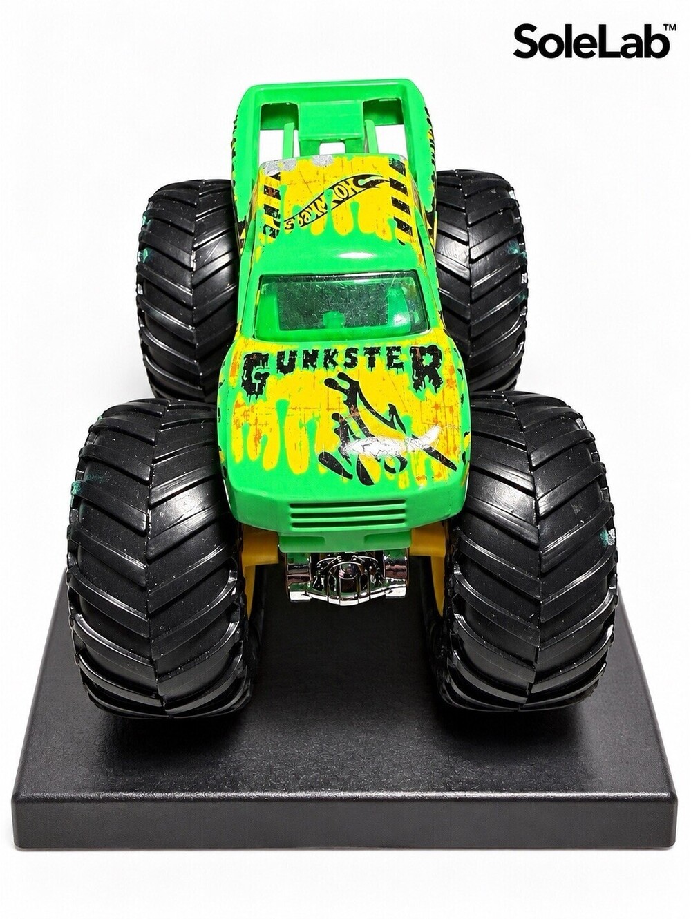 Hot Wheels Monster Trucks Gunkster – Green/Yellow – 1:64 Scale